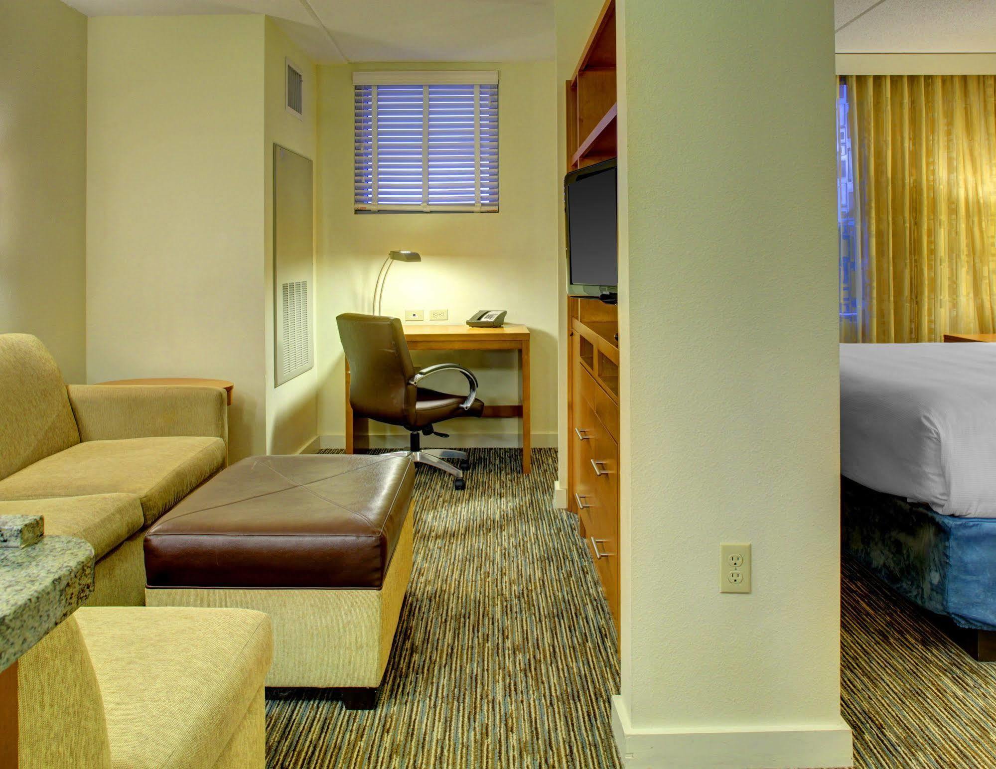 Hyatt House Fort Lauderdale Airport/Cruise Port Dania Beach Dış mekan fotoğraf